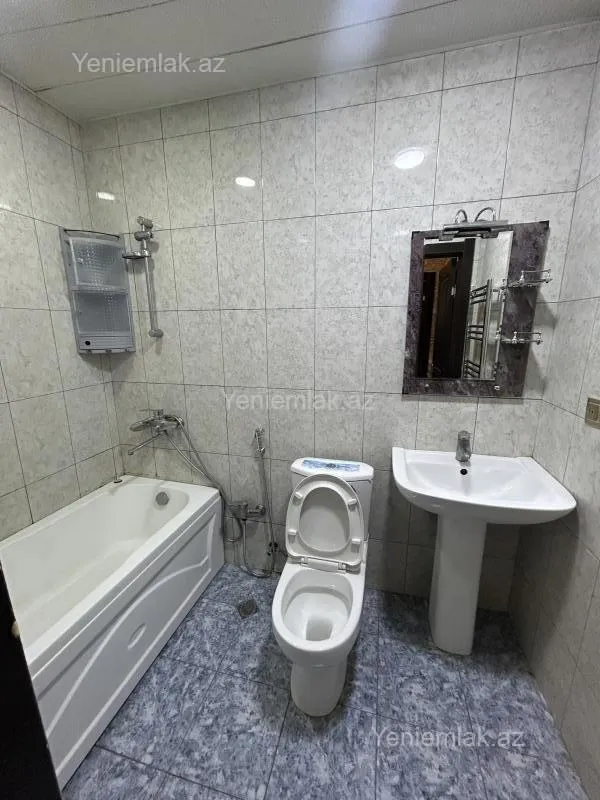 Satılır 1 otaqlı yeni tikili 40 m²