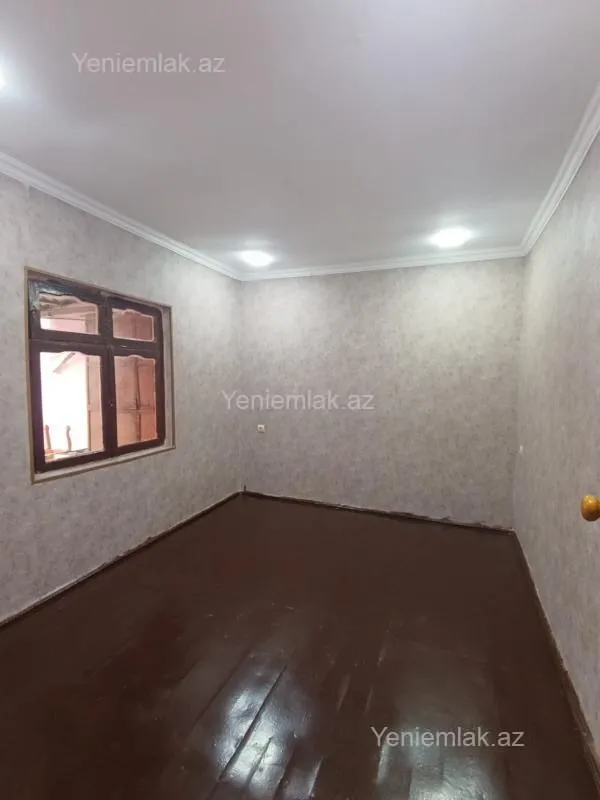 Satılır 2 otaqlı həyət evi 80 m²