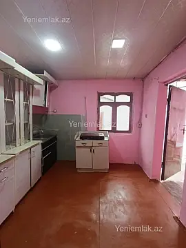 Satılır 2 otaqlı həyət evi 80 m²