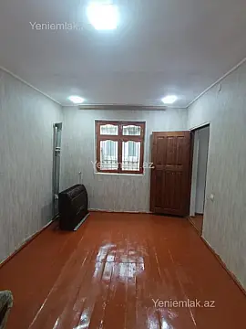 Satılır 2 otaqlı həyət evi 80 m²