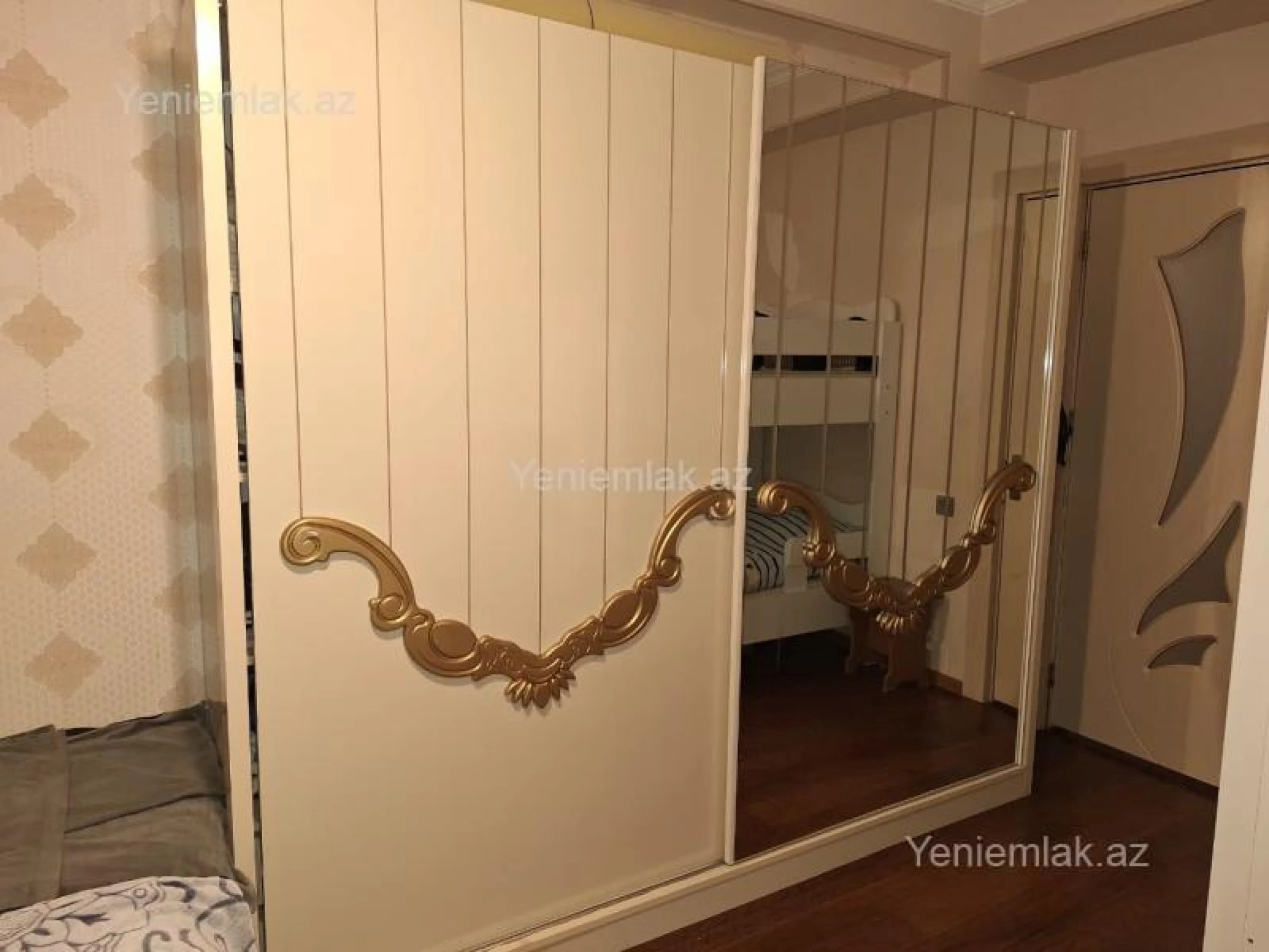 Satılır 2 otaqlı yeni tikili 78 m²