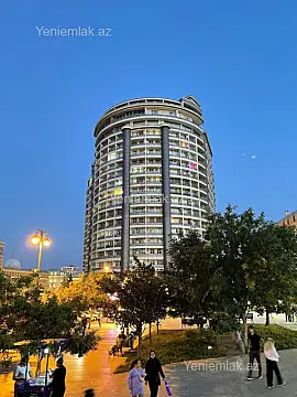 Satılır 3 otaqlı yeni tikili 145 m² — Bakı, Yasamal 3 otaq 145.00 m²