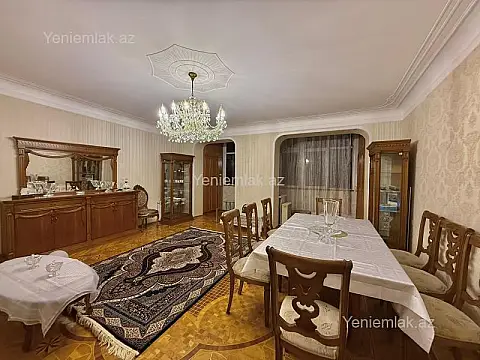 Satılır 5 otaqlı köhnə tikili 170 m² — Bakı, Nəsimi 5 otaq 170.00 m²