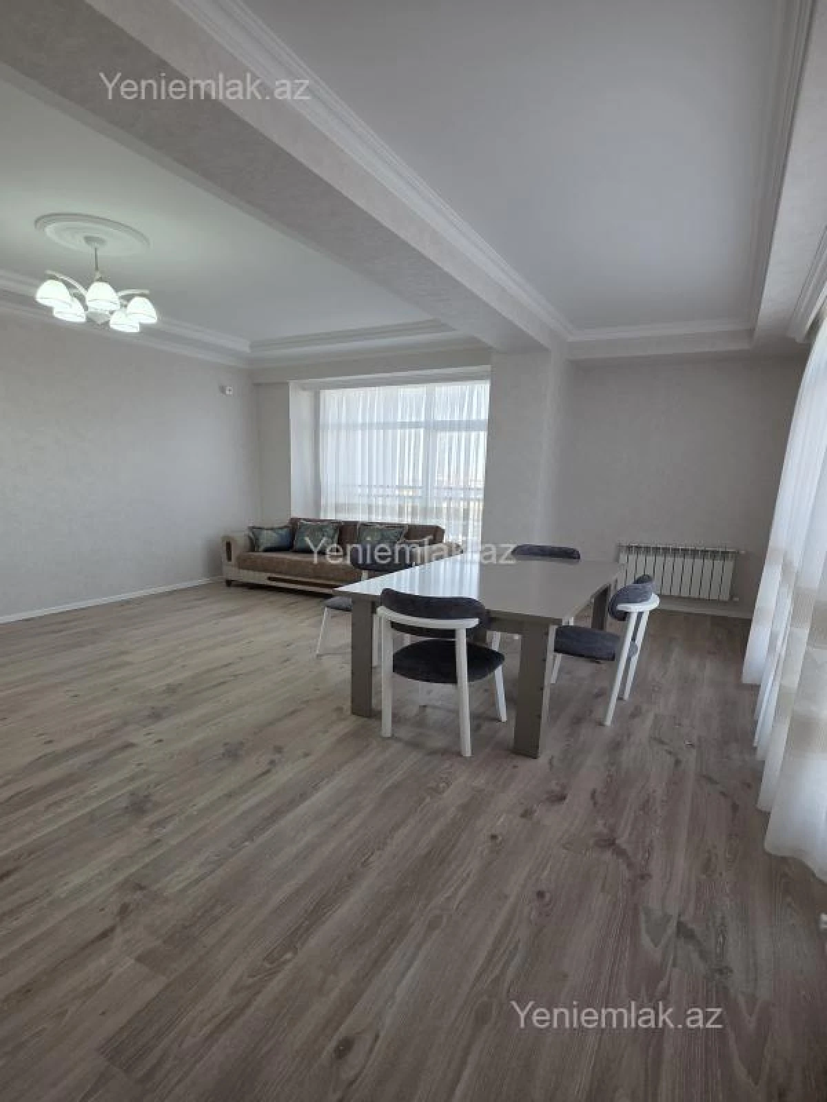 Satılır 2 otaqlı yeni tikili 93 m²