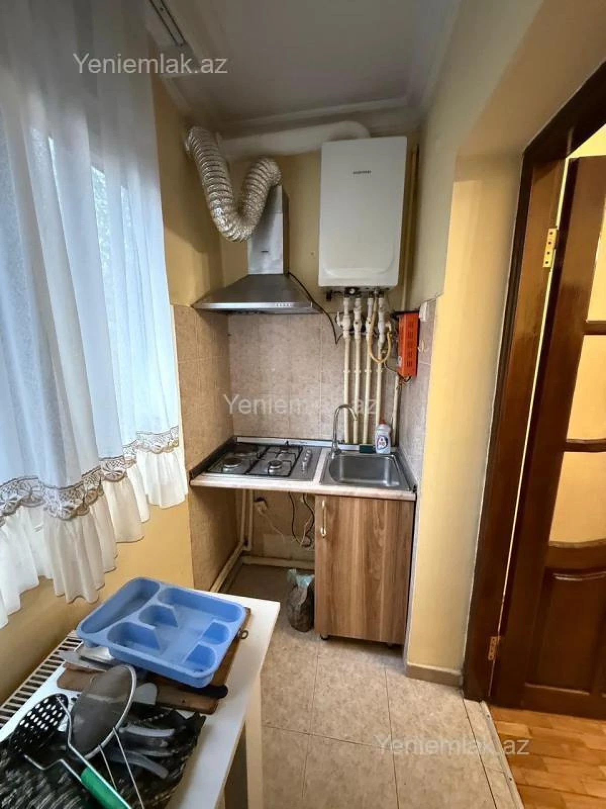 Satılır 2 otaqlı köhnə tikili 45 m²