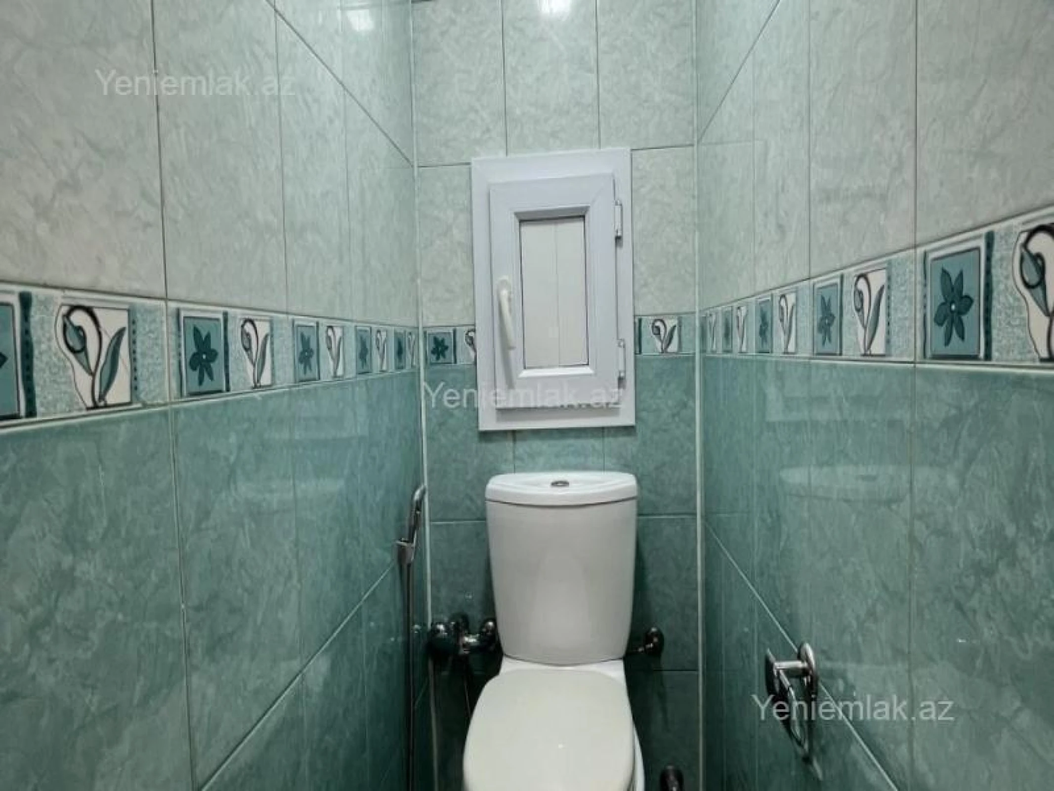 Satılır 3 otaqlı köhnə tikili 65 m²