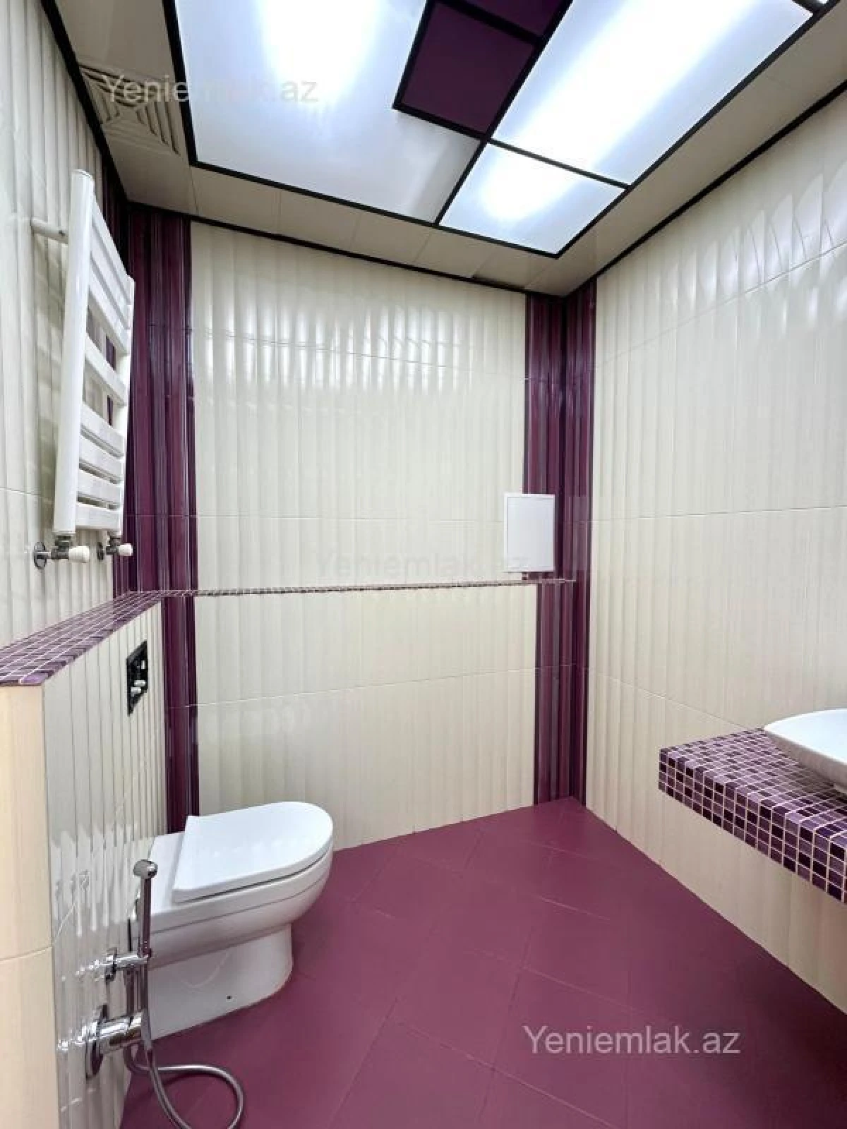 Satılır 4 otaqlı yeni tikili 180 m²