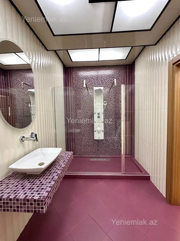 Satılır 4 otaqlı yeni tikili 180 m²