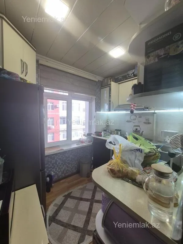 Satılır 2 otaqlı köhnə tikili 48 m²