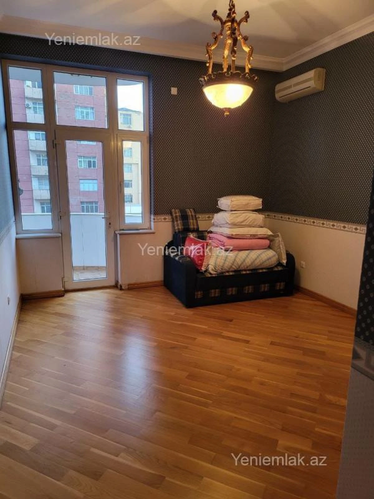 Satılır 4 otaqlı yeni tikili 195 m²