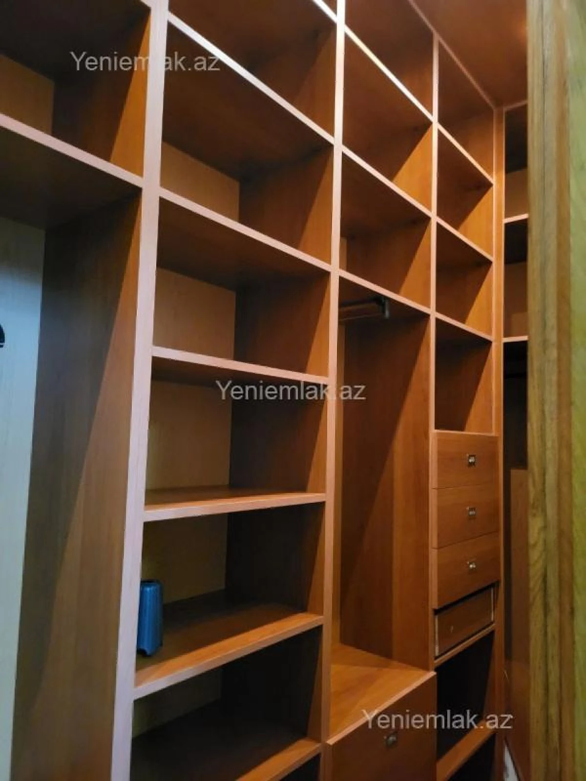 Satılır 4 otaqlı yeni tikili 195 m²