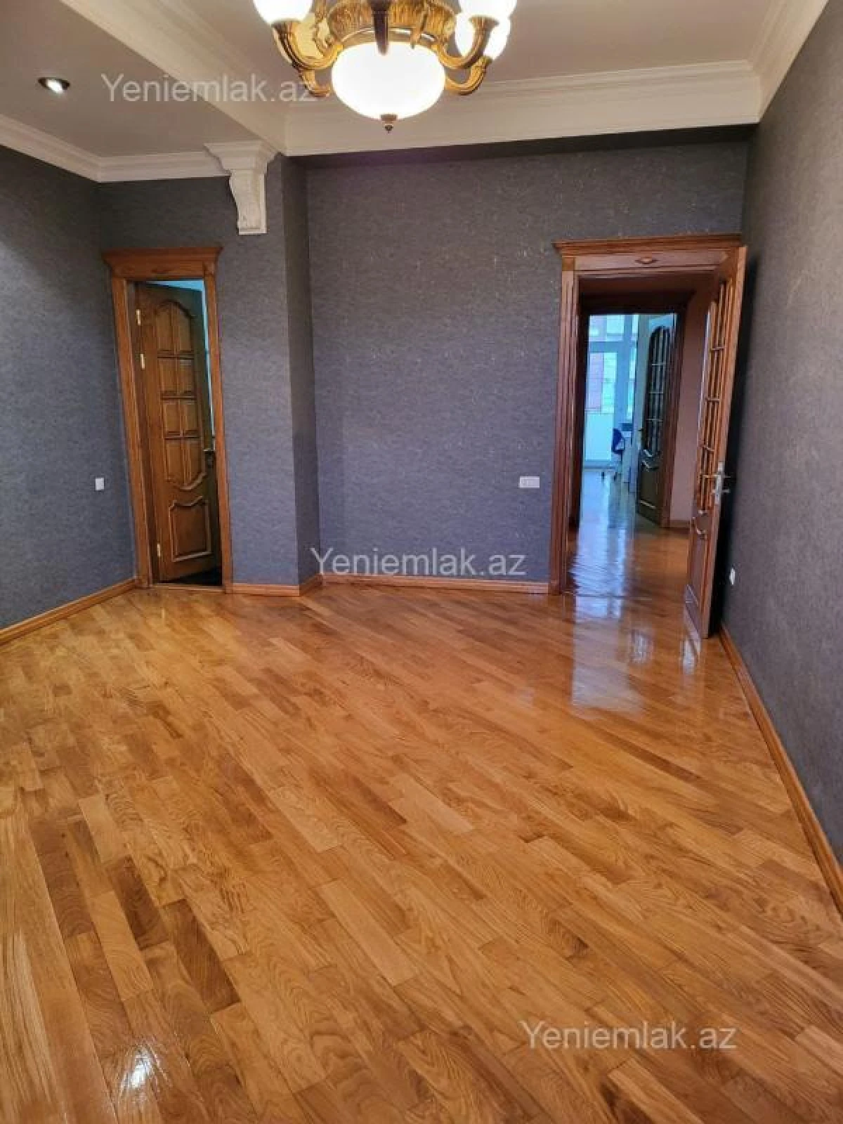 Satılır 4 otaqlı yeni tikili 195 m²