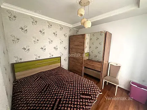 Satılır 2 otaqlı köhnə tikili 50 m²