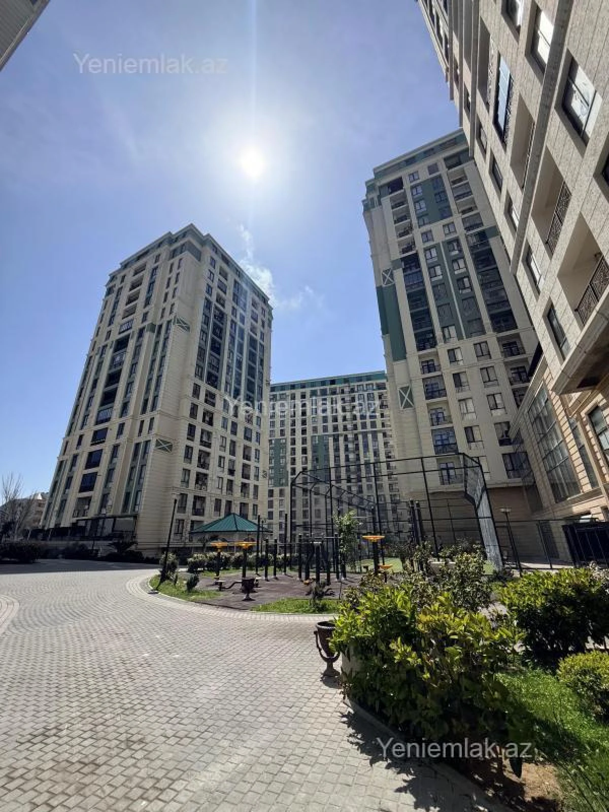 Satılır 3 otaqlı yeni tikili 142 m²