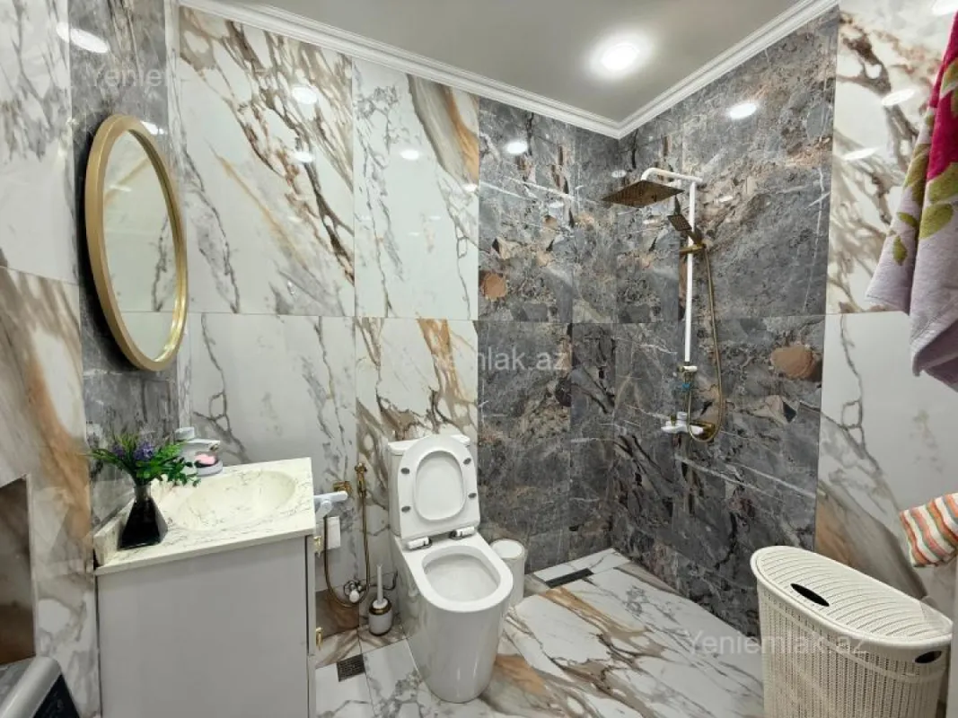 Satılır 3 otaqlı yeni tikili 142 m²