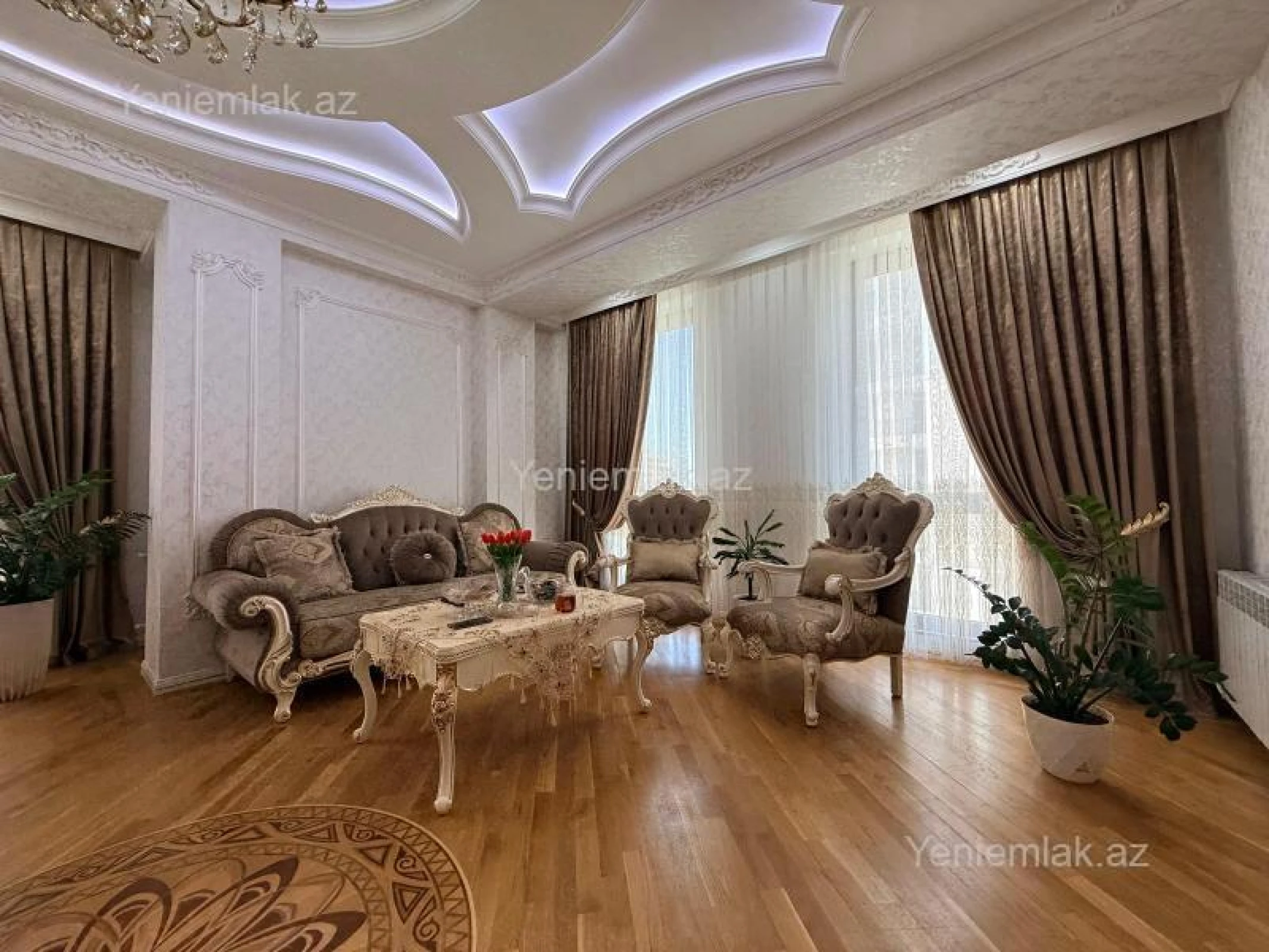 Satılır 3 otaqlı yeni tikili 142 m²