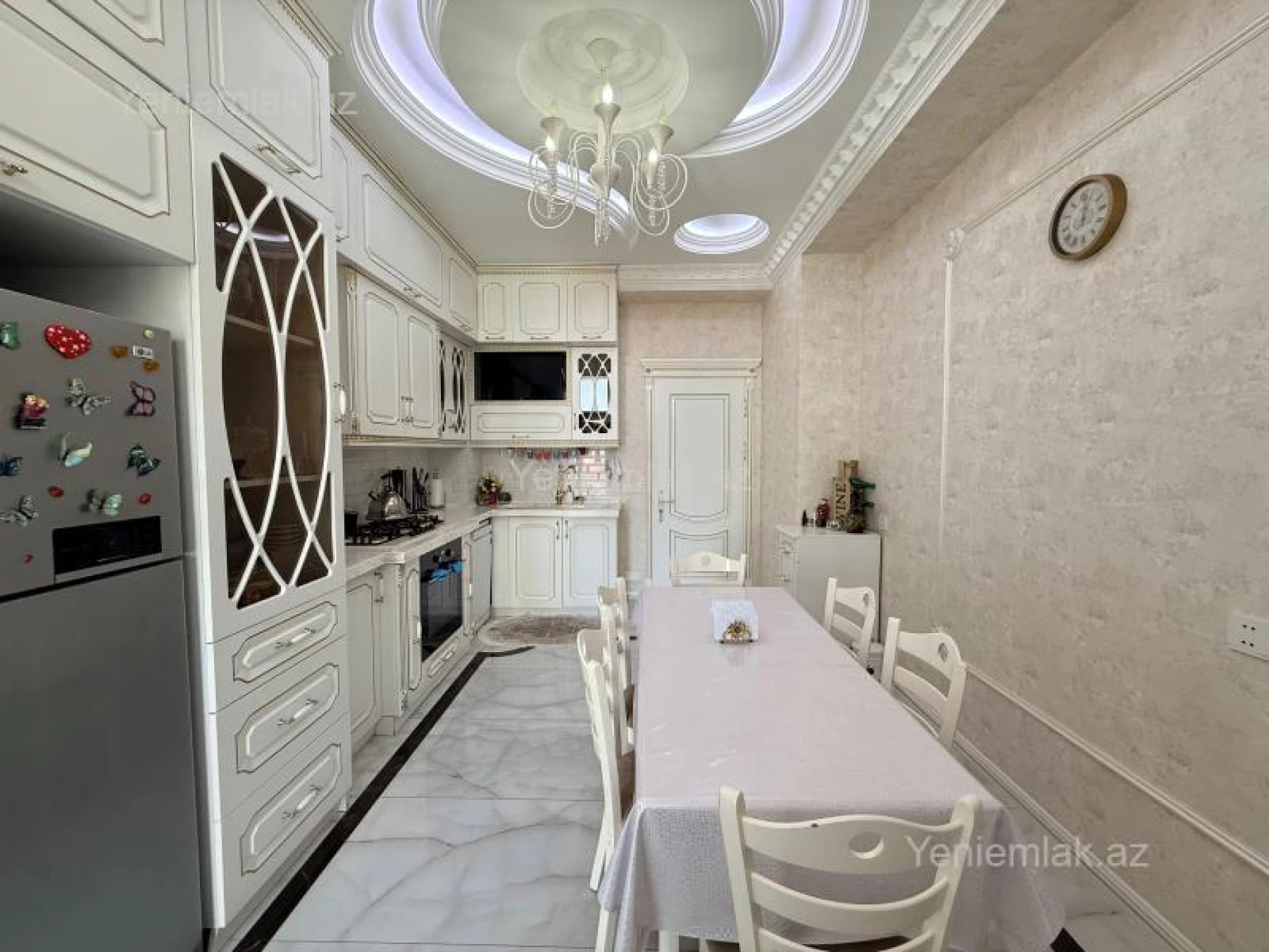 Satılır 3 otaqlı yeni tikili 142 m²