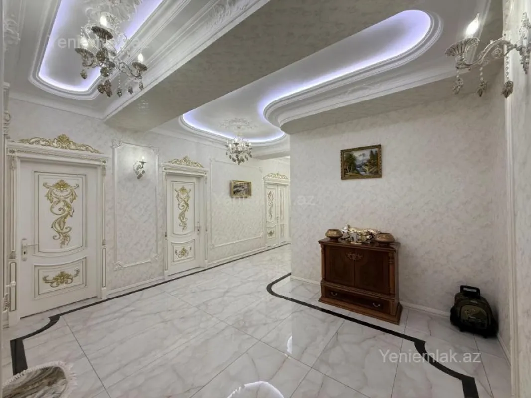 Satılır 3 otaqlı yeni tikili 142 m²