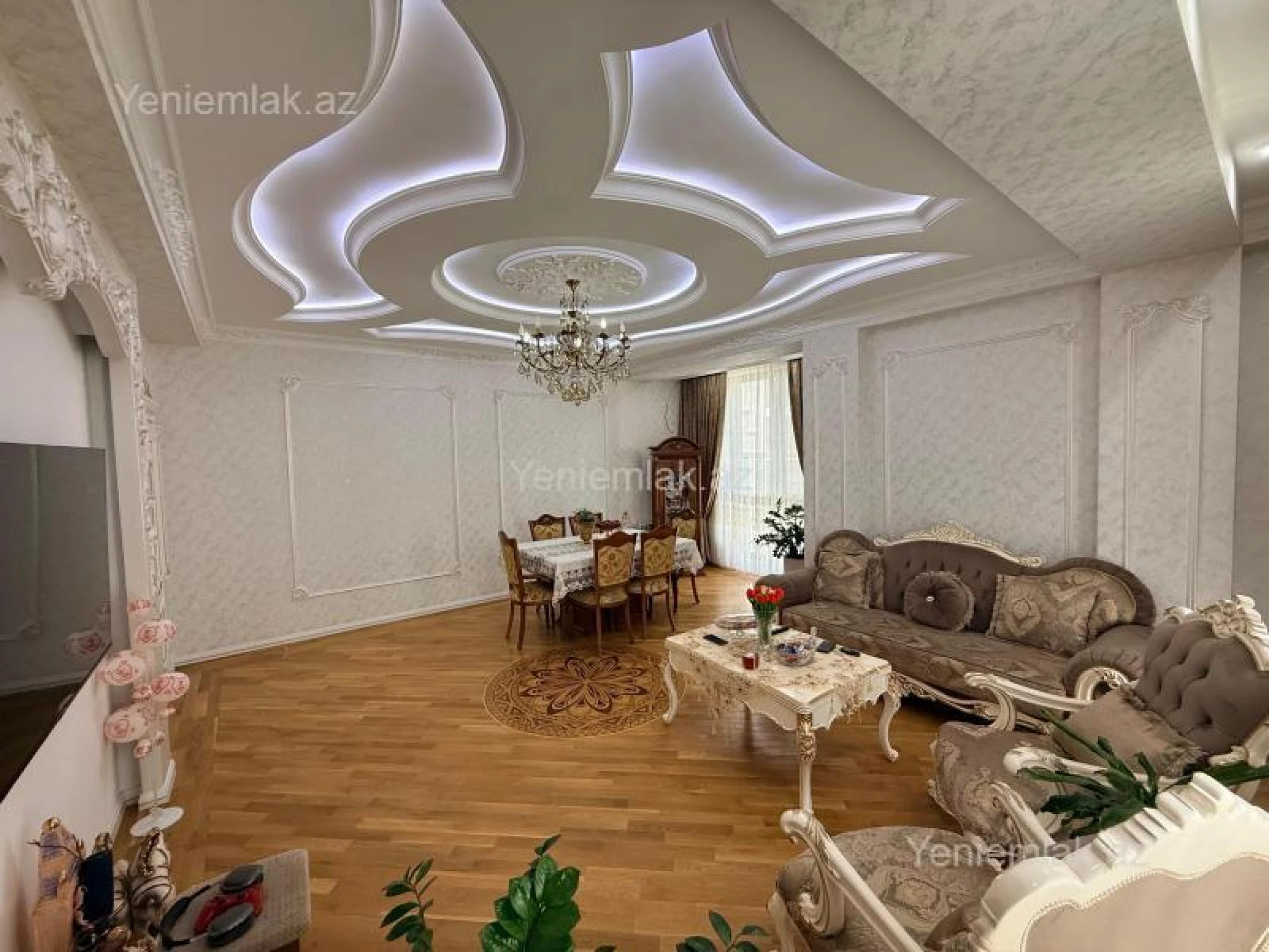 Satılır 3 otaqlı yeni tikili 142 m²