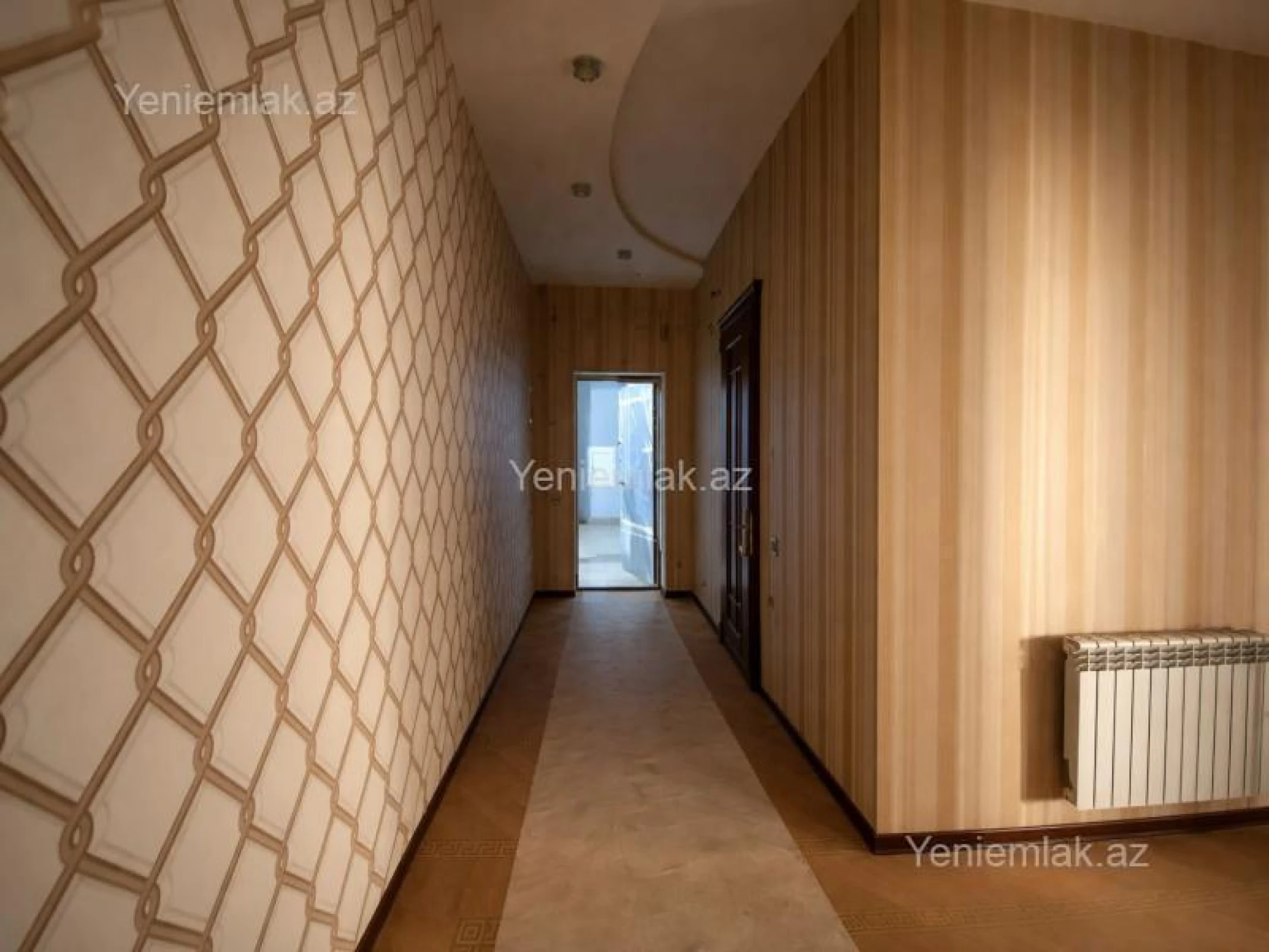 Satılır 3 otaqlı yeni tikili 160 m²