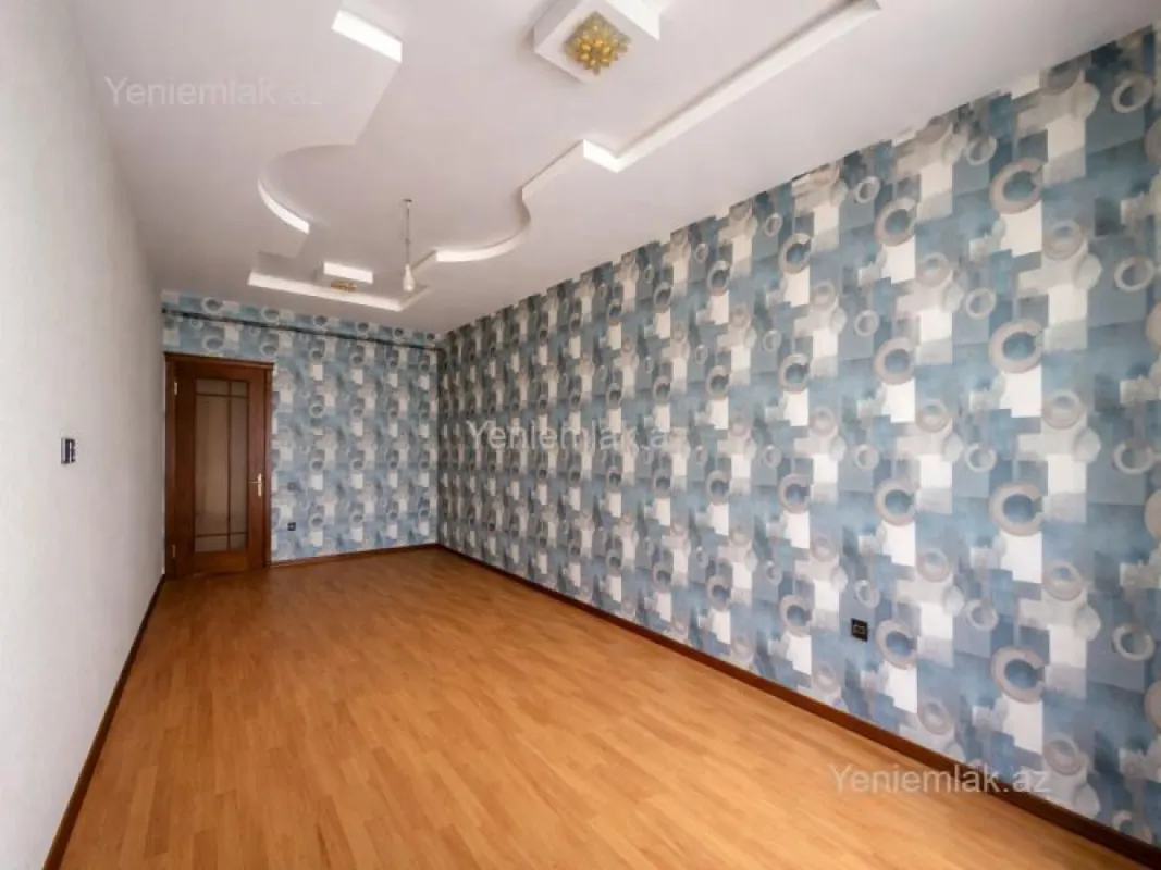 Satılır 3 otaqlı yeni tikili 160 m²