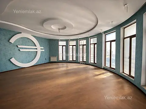 Satılır 3 otaqlı yeni tikili 160 m²