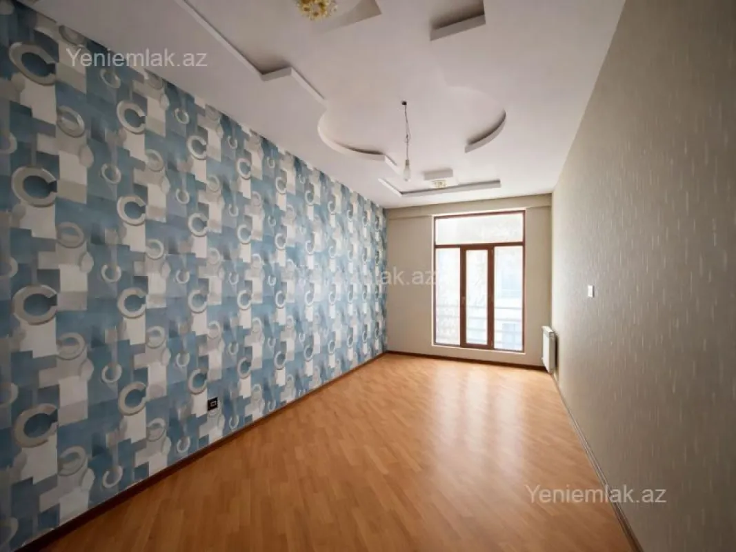 Satılır 3 otaqlı yeni tikili 160 m²