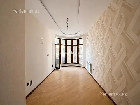 Satılır 3 otaqlı yeni tikili 160 m²