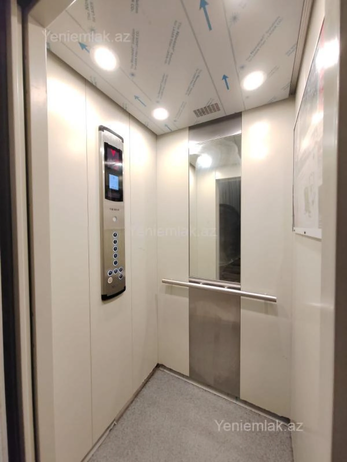 Satılır 3 otaqlı köhnə tikili 80 m²