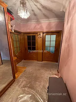Satılır 3 otaqlı köhnə tikili 80 m²