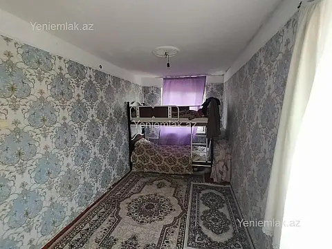 Satılır 2 otaqlı köhnə tikili 65 m²