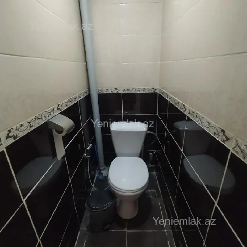 Satılır 2 otaqlı köhnə tikili 65 m²