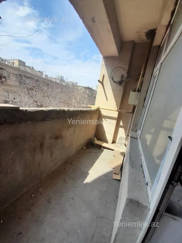 Satılır 2 otaqlı yeni tikili 115 m²