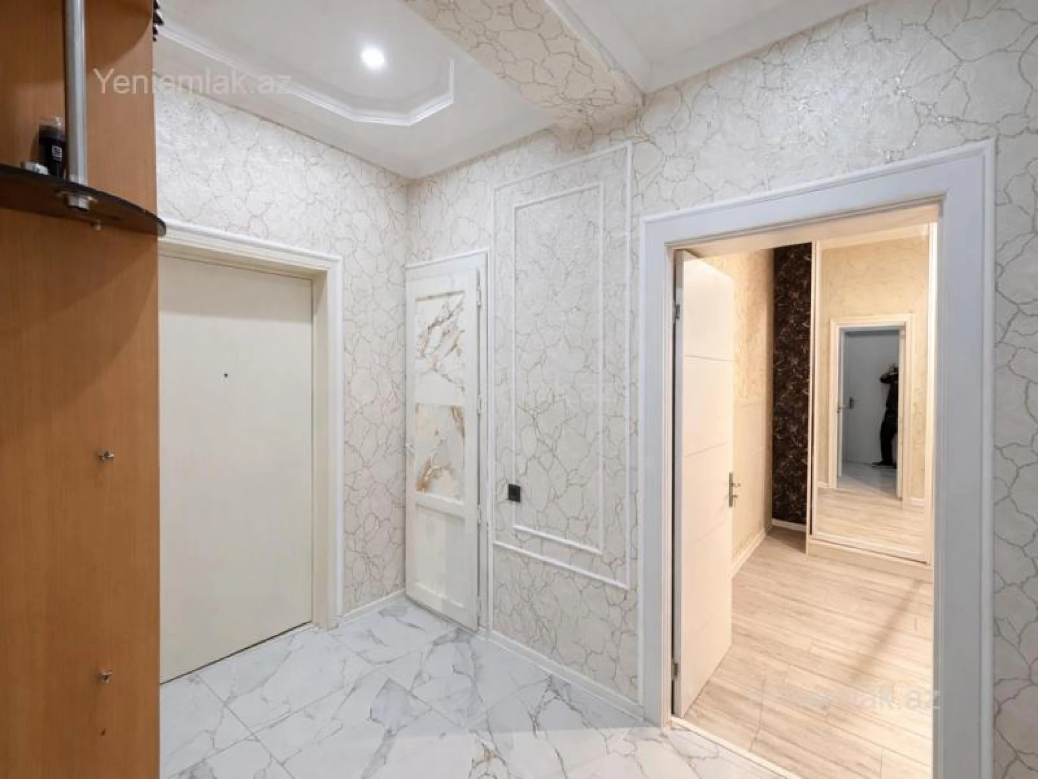 Satılır 3 otaqlı yeni tikili 80 m²