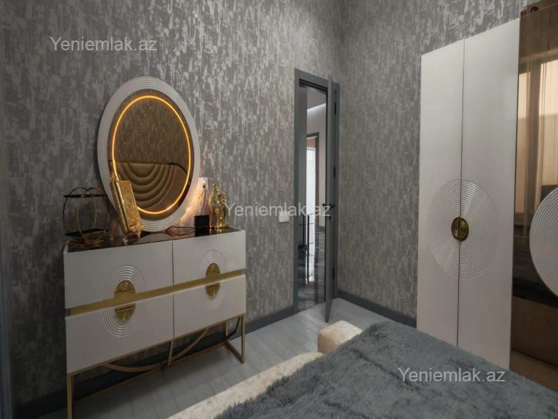 Satılır 4 otaqlı həyət evi 180 m²