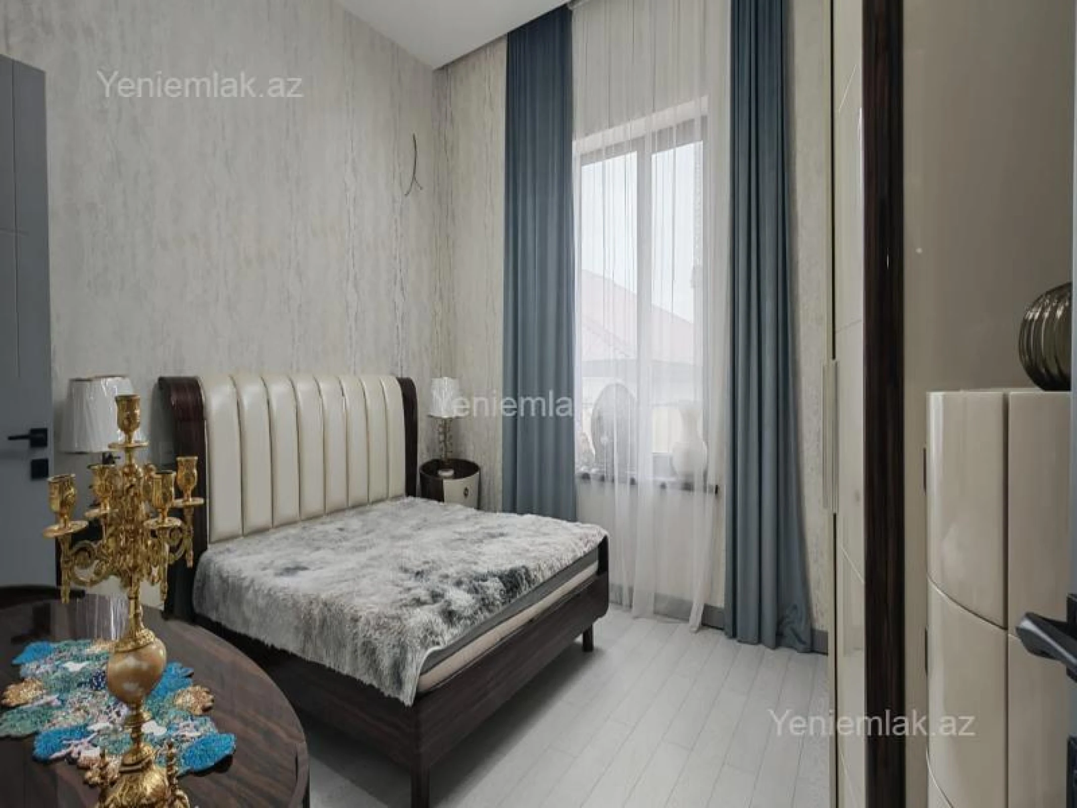 Satılır 4 otaqlı həyət evi 180 m²