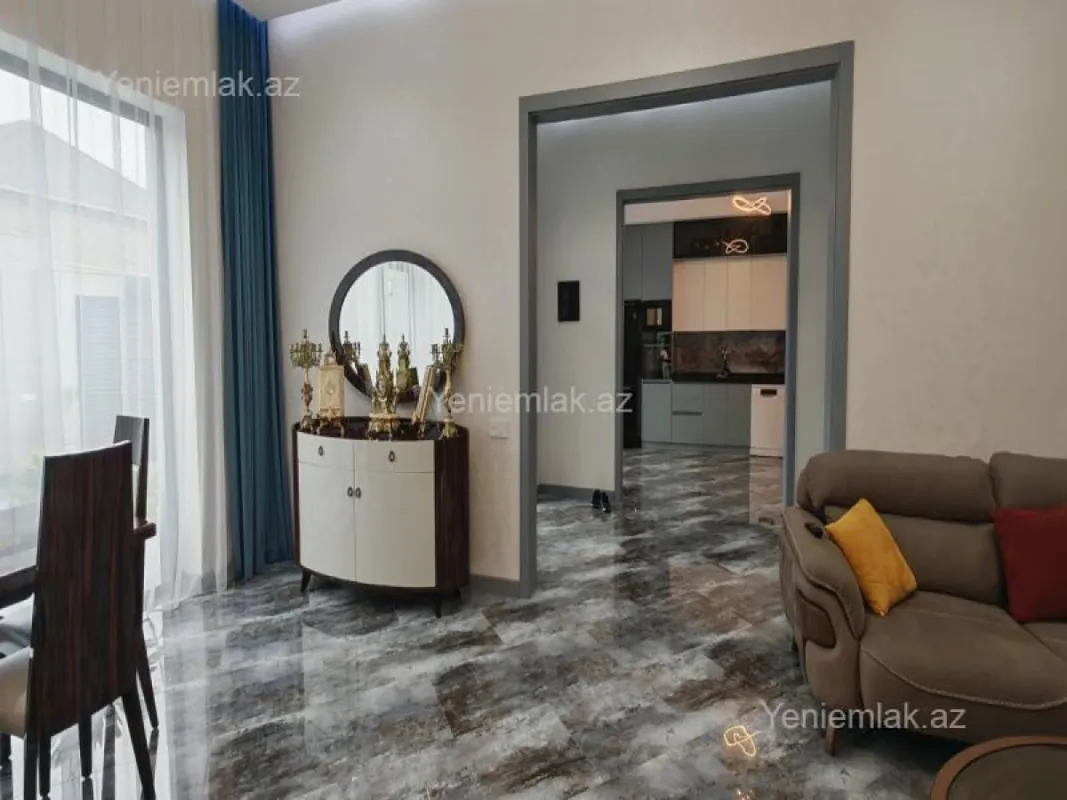 Satılır 4 otaqlı həyət evi 180 m²