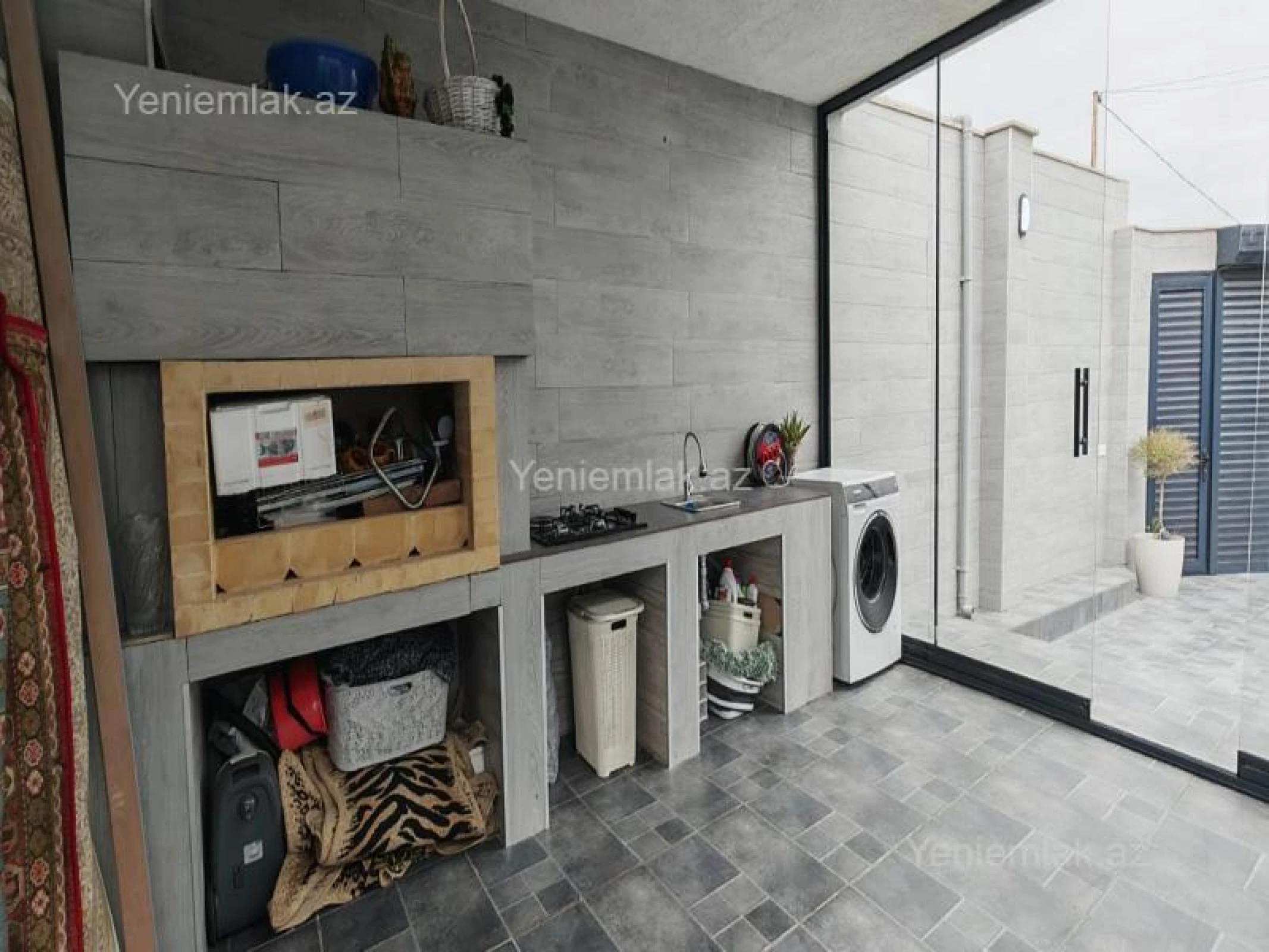 Satılır 4 otaqlı həyət evi 180 m²