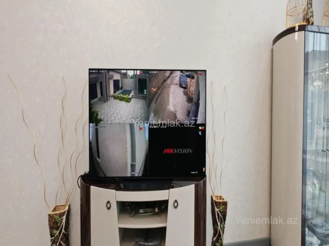 Satılır 4 otaqlı həyət evi 180 m²