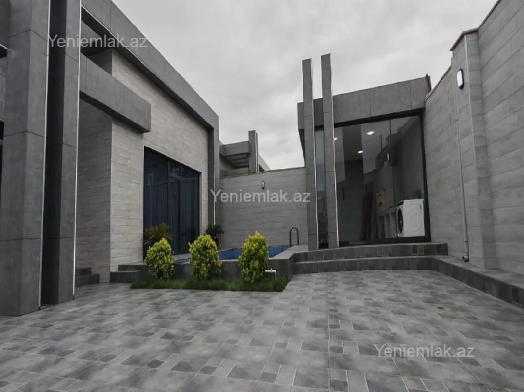 Satılır 4 otaqlı həyət evi 180 m²