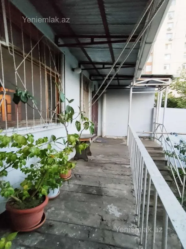 Satılır 3 otaqlı köhnə tikili 65 m²