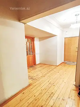 Satılır 3 otaqlı köhnə tikili 65 m²