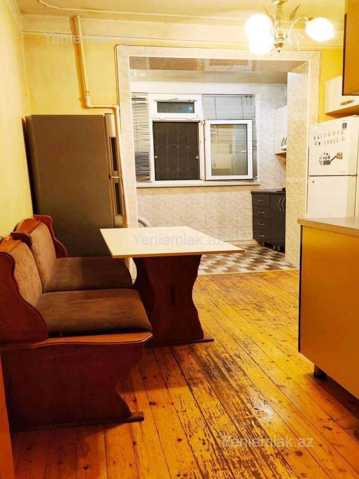 Satılır 3 otaqlı köhnə tikili 65 m²