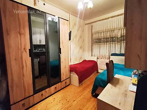 Satılır 3 otaqlı köhnə tikili 65 m² — Bakı, Binəqədi 3 otaq 65.00 m²