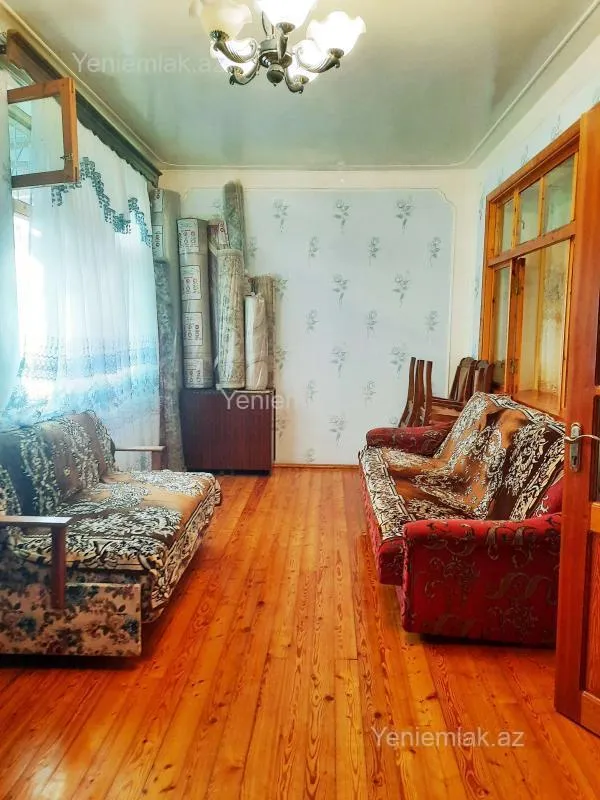 Satılır 3 otaqlı köhnə tikili 65 m²