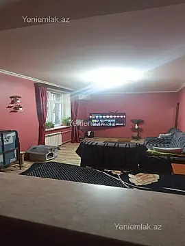 Satılır 1 otaqlı köhnə tikili 40 m²