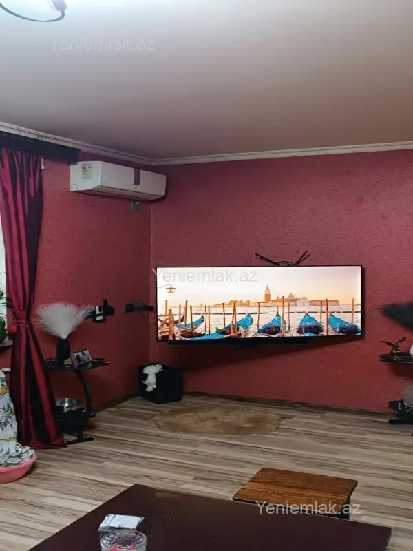 Satılır 1 otaqlı köhnə tikili 40 m²