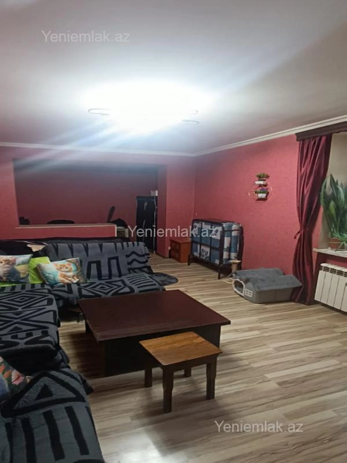 Satılır 1 otaqlı köhnə tikili 40 m²