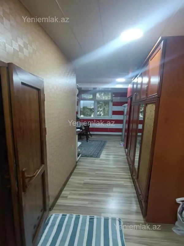 Satılır 1 otaqlı köhnə tikili 40 m²