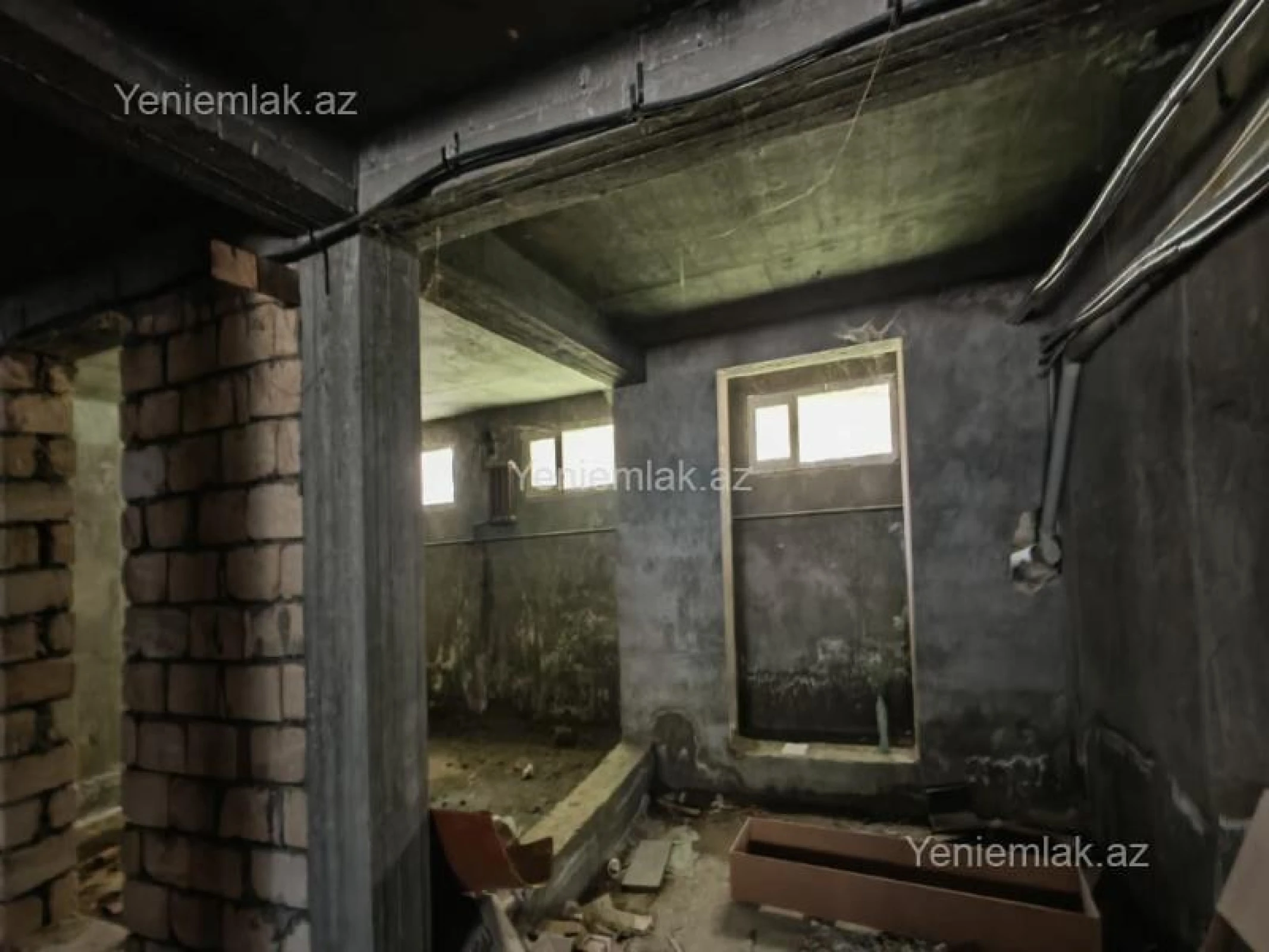 Satılır 3 otaqlı obyekt 143 m²